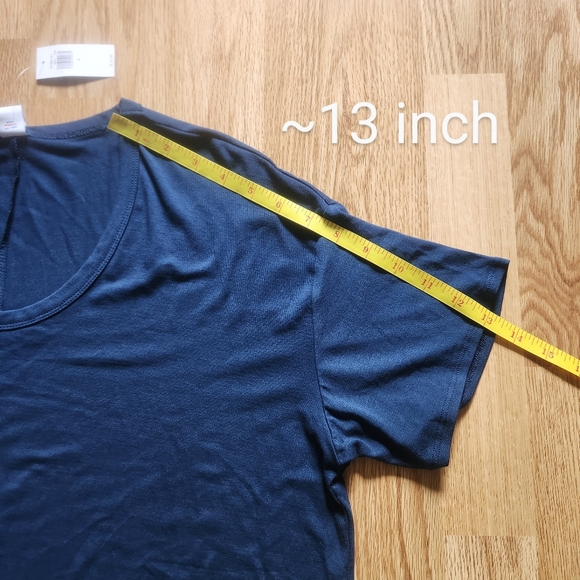 NWT Old Navy Tee - Picture 8 of 8